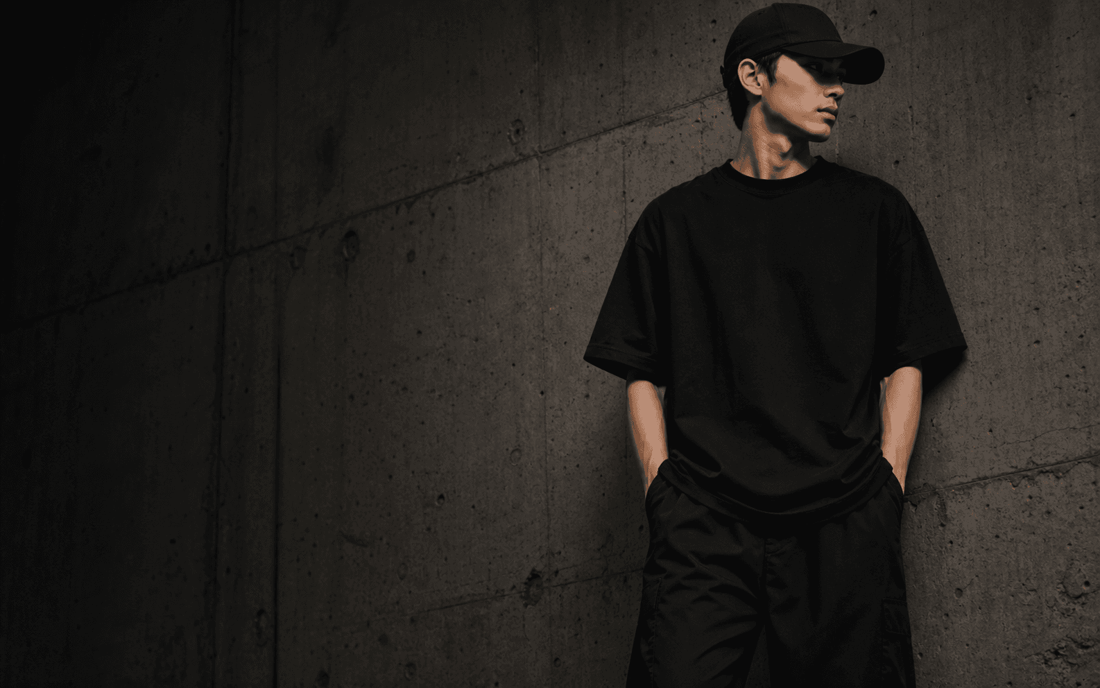Hoodie Limited Form hover